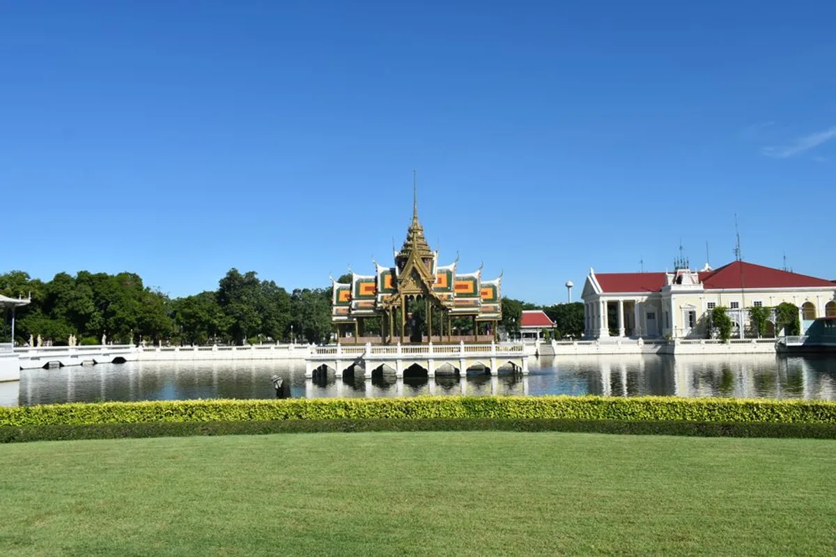 Bang Pa-In Royal Palace, Ayutthaya History & Architecture