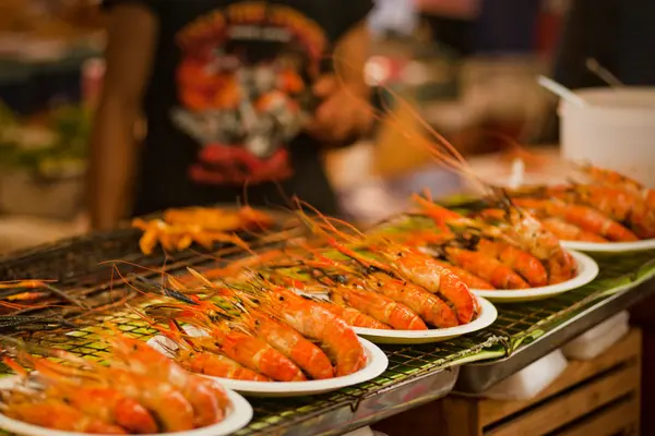 Chaweng Beach & Night Market Guide - Koh Samui's Vibrant Hub
