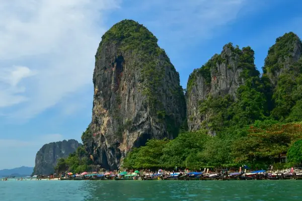 Rock Climbing Railay Krabi: Essential Guide & Breathtaking Views