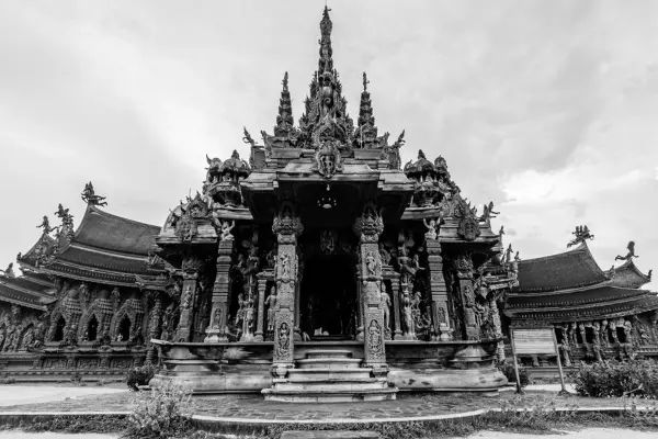 Sanctuary of Truth Wooden Temple, Pattaya - Architectural Wonder & Spiritual Haven