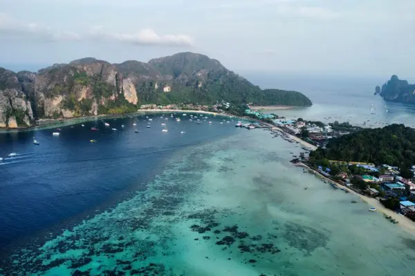 Phi Phi Islands Day Trip from Phuket by Speedboat (Thailand)